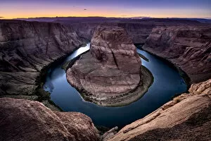Images Dated 7th January 2020: Popular Horseshoe Bend on Colorado river after sunset, Page, Arizona, USA