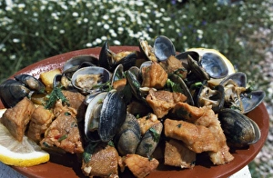 Sea Food Prints: Pork and clams is a typical dish of the Alentejo