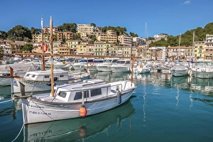 Lateen Sail Prints: Port of Soller, Mallorca, Balearic Islands, Spain