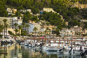 Port de Soller, Serra de Tramuntana, Mallorca (Majorca), Balearic Islands, Spain