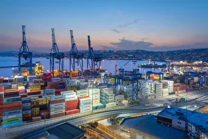Images Dated 15th March 2022: Port of Valparaiso at twilight, Valparaiso, Valparaiso Province, Valparaiso Region, Chile
