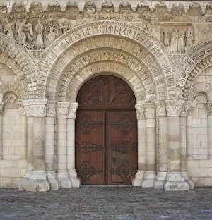 Images Dated 17th July 2008: Portal of the cathedral Notre-Dame la Grande, Poitiers, Poitou-Charantes, France