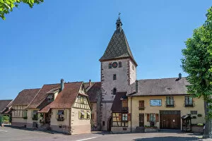 Images Dated 30th November 2022: Porte Haute at Bergheim, Haut-Rhin, Alsace, Alsace-Champagne-Ardenne-Lorraine, Grand Est, France