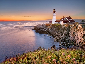 Cove Prints: Portland Head Lighthouse, Cape Elizabeth, Sunrise Portland Maine, New England, USA