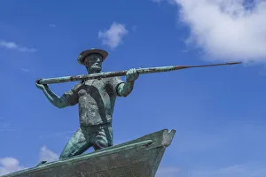 Images Dated 31st October 2017: Portugal, Azores, Pico Island, Sao Roque do Pico, Praceta dos Baleeiros square, monument