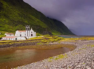 Images Dated 20th January 2016: Portugal, Azores, Sao Jorge, Ribeira Seca, Faja da Caldeira do Santo Cristo on the