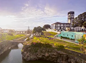 Images Dated 20th January 2016: Portugal, Azores, Sao Miguel, Ribeira Grande, Townscape with Town Hall Camara Municipal