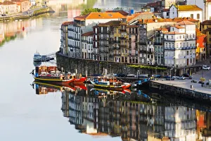 Portugal, Douro Litoral, Porto. An early morning view of the UNESCO World Heritage