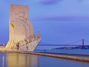 Portugal, Lisbon, Belem, Monument to the Discoveries (Padrao dos Descobrimentos) at dusk