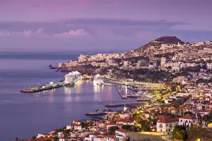Portugal, Madeira, Funchal, View of Funchal harbour and town