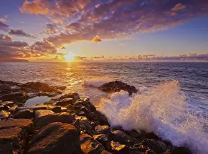Portugal, Madeira, Sao Jorge, Sunset viewed from the Ponta de Sao Jorge