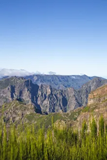 Images Dated 27th January 2020: Portugal, Madeira, View from Pico do Arieiro