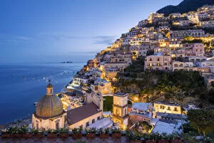 Images Dated 22nd April 2022: Positano, Amalfi Coast, Sorrento province, Campania, Italy