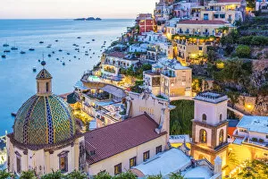 Images Dated 18th October 2017: Positano, Salerno Province, Campania, Italy. View of the center of Positano at dusk