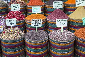 Images Dated 9th October 2020: Potpourri, Spice Bazaar, Istanbul, Turkey