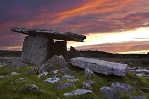 Images Dated 18th September 2008: Poulnabrone Dolmen, The Burren, Co. Clare, Ireland