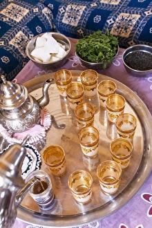 Images Dated 25th October 2012: Pouring mint tea, Morocco