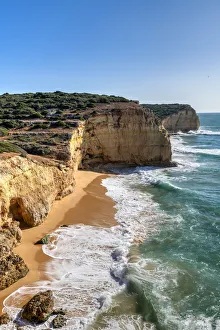 Images Dated 9th January 2019: Praia do Torrado, Portimao, Algarve, Portugal