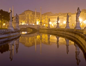 Padua Prints: Prato della Valle square. Padova, Veneto, Italy