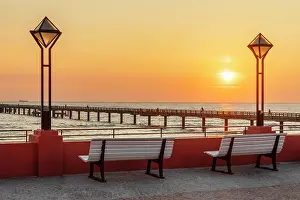 Bench Prints: From the promenade to the pier