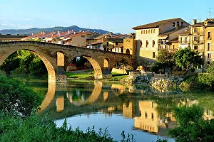 Walk Prints: Puente La Reina, Jakobsweg, Camino de Santiago, Navarra, Spain