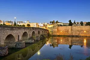 Extremadura Collection: The Puente Romano (Roman Bridge) over the Guadiana river, dating back to the 1st century