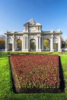 Puerta De Alcala Prints: Puerta de Alcala, Madrid, Spain