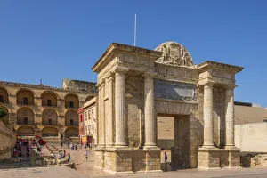 Images Dated 12th June 2018: Puerta del Puente, Cordoba, Andalusia, Spain