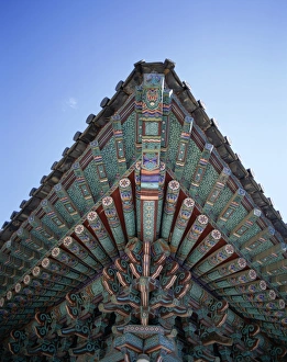 Kyongju Prints: Pulguksa Temple / Traditional Roof Detail