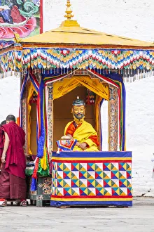 Punakha Tshechu (otherwise known as Punakha Festival), Punakha Dzong, Punakha
