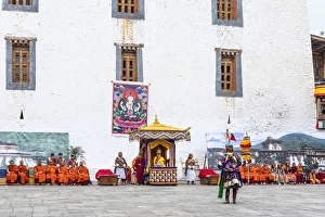 Punakha Tshechu (otherwise known as Punakha Festival), Punakha Dzong, Punakha