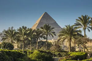 Images Dated 3rd April 2017: Pyramid of Khafre (Chephren), Pyramids of Giza, Giza, Cairo, Egypt