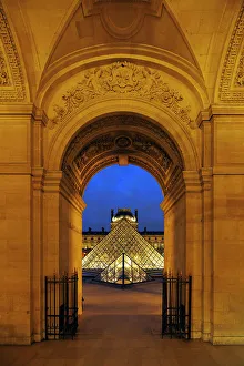 Paris Prints: Pyramide du Louvre, Louvre, Paris, France