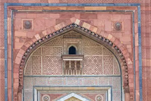 Muslim Gallery: Qila Kuhna Masjid mosque, Purana Qila, Old Fort, Delhi, India