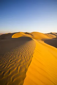 Images Dated 27th March 2018: Empty Quarter (Rub Al Khali), Abu Dhabi, United Arab Emirates