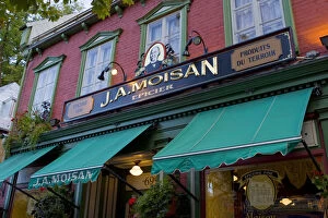 Images Dated 16th February 2010: Quebec City, Canada. The famous J.A. Moisan grocery store in Quebec City Canada
