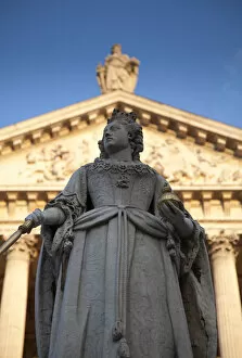 Images Dated 4th March 2010: Queen Anne statue, St. Pauls Cathedral, London, England