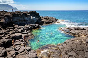 Kauai Prints: Queens Bath, Princeville, Kauai, Hawaii, USA