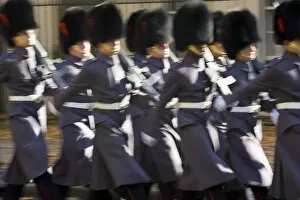 Blurred Motion Gallery: Queens Guard, Changing of Guard, London, England