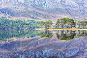 Quiet evening on Loch Maree, Wester Ross, Highlands, Scotland