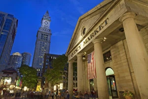 Images Dated 29th March 2010: Quincy Market, Boston, Massachusetts, New England, USA