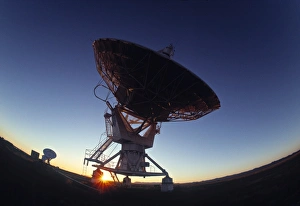 Round Gallery: Radio Telescope