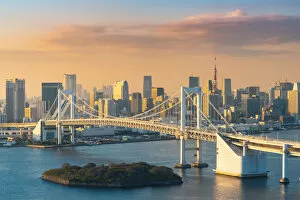 Images Dated 30th November 2018: Rainbow Bridge and Tokyo Bay, Odaiba, Tokyo, Kanto region, Japan