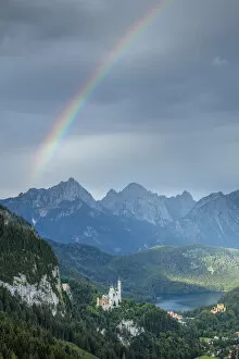 Images Dated 23rd November 2020: Rainbow over Neuschwanstein Castle, Schwangau, Bavaria, Germany