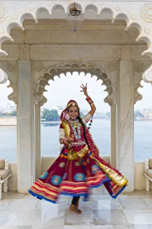 Girl Prints: Rajasthani dancer, Taj Lake Palace, Lake Pichola, Udaipur, Rajasthan, India