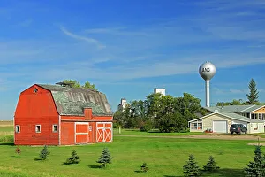 Barns Prints: Red barn Lang, Saskatchewan, Canada