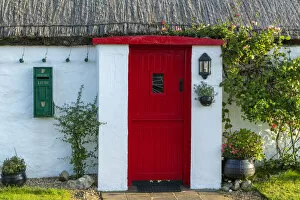 Images Dated 20th September 2021: Red Cottage Door, Malin Head, County Donegal, Ireland