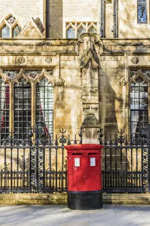 Images Dated 31st March 2020: Red post box, Westminster, London, England