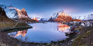 Images Dated 17th April 2018: Reine Reflections, Lofoten Islands, Norway