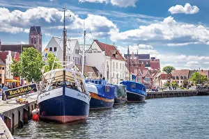 Wismar Prints: Restaurant boats in the port of Wismar